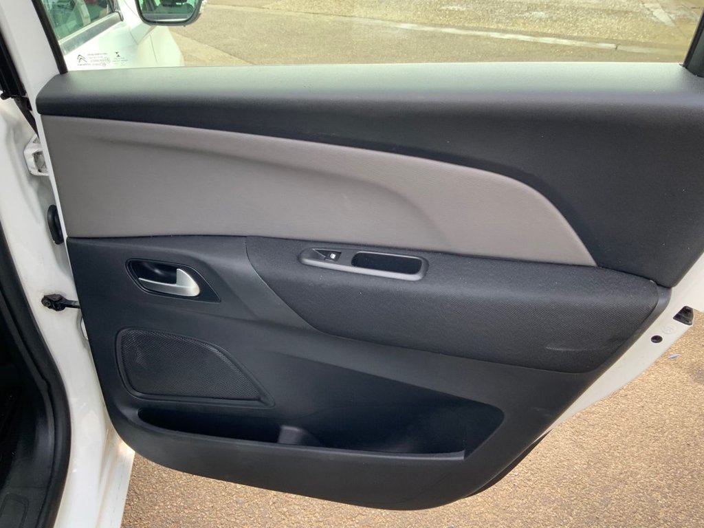 Used Citroen C4 Picasso 2015 for sale - 77967226: Photo 19