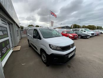 Used Vauxhall Combo 2024 for sale - 79708738: Photo