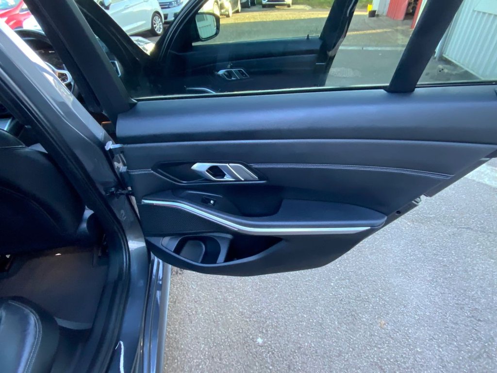 Used BMW 3 Series 2021 for sale - 77089292: Photo 12