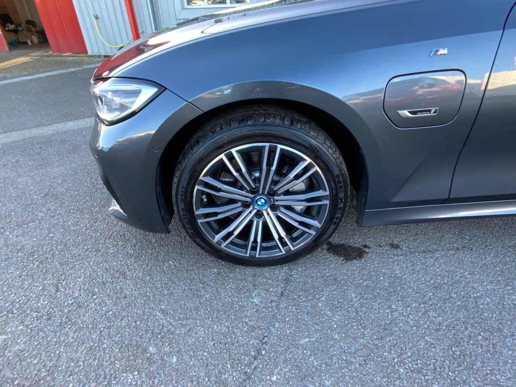 Used BMW 3 Series 2021 for sale - 77089292: Photo 32