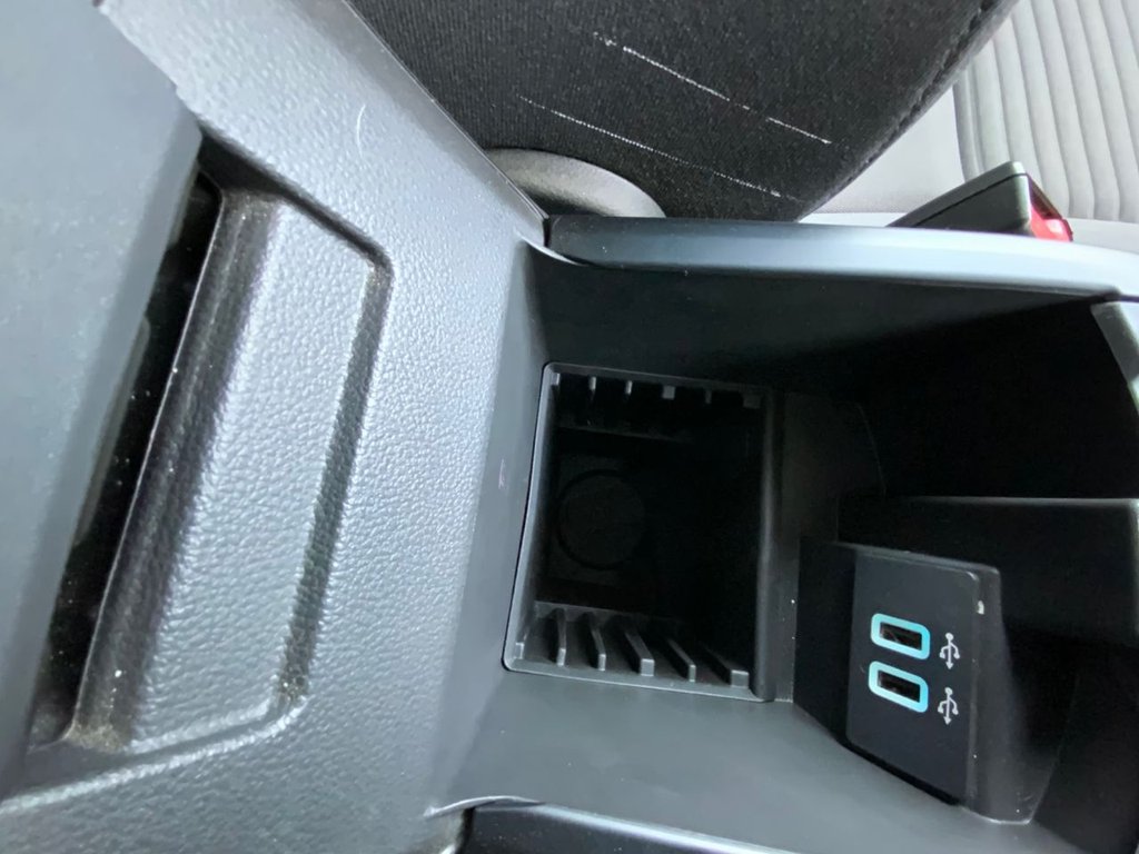 Used Ford C-Max 2016 for sale - 77967581: Photo 34