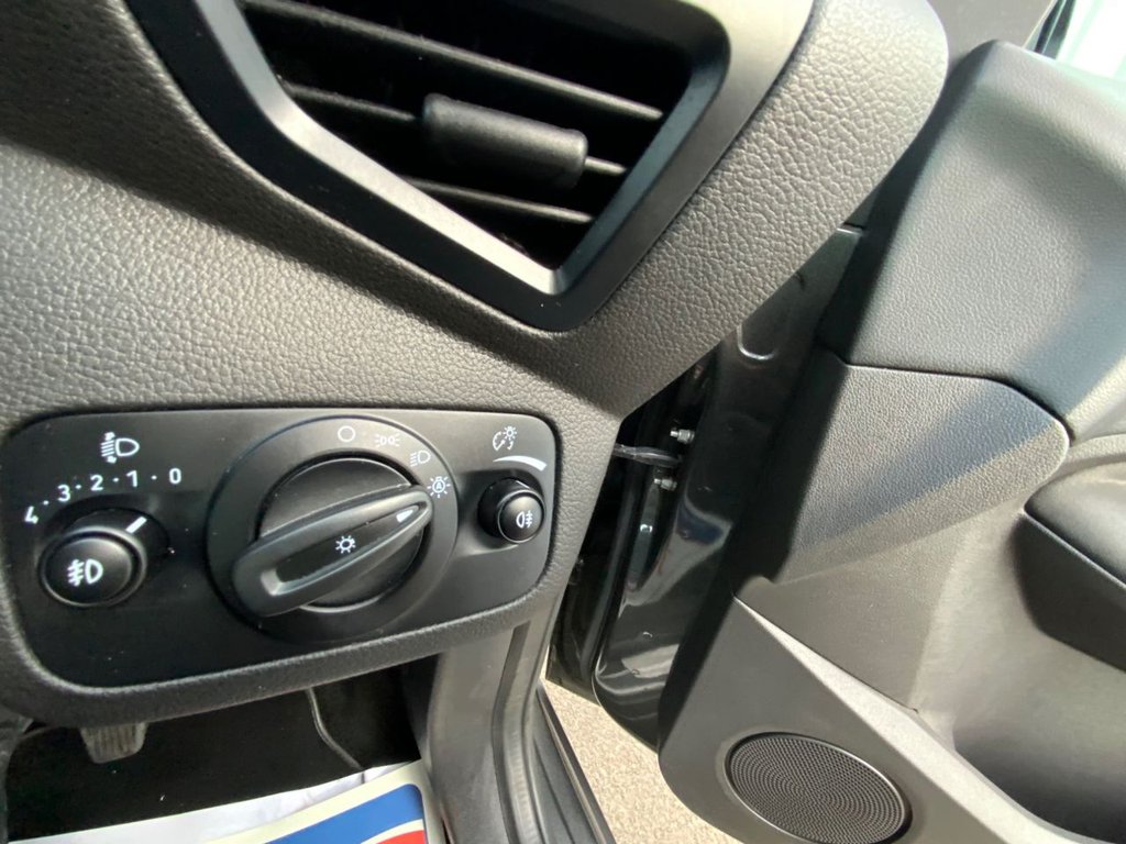 Used Ford C-Max 2016 for sale - 77967581: Photo 40