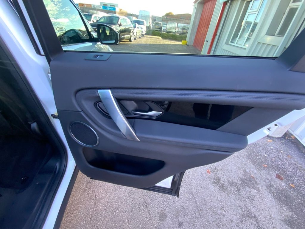 Used Land Rover Discovery Sport 2020 for sale - 76333872: Photo 31