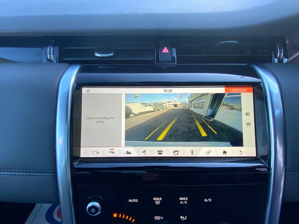 Used Land Rover Discovery Sport 2020 for sale - 76333872: Photo 32