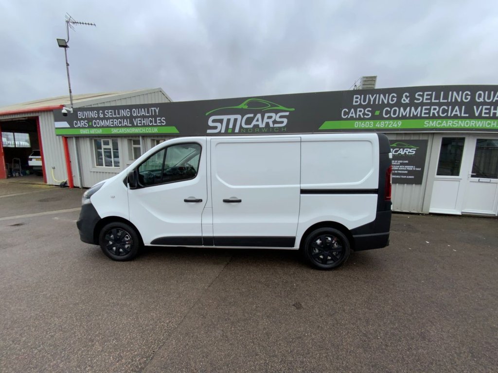 Used Vauxhall Vivaro 2017 for sale - 77302178: Photo 19