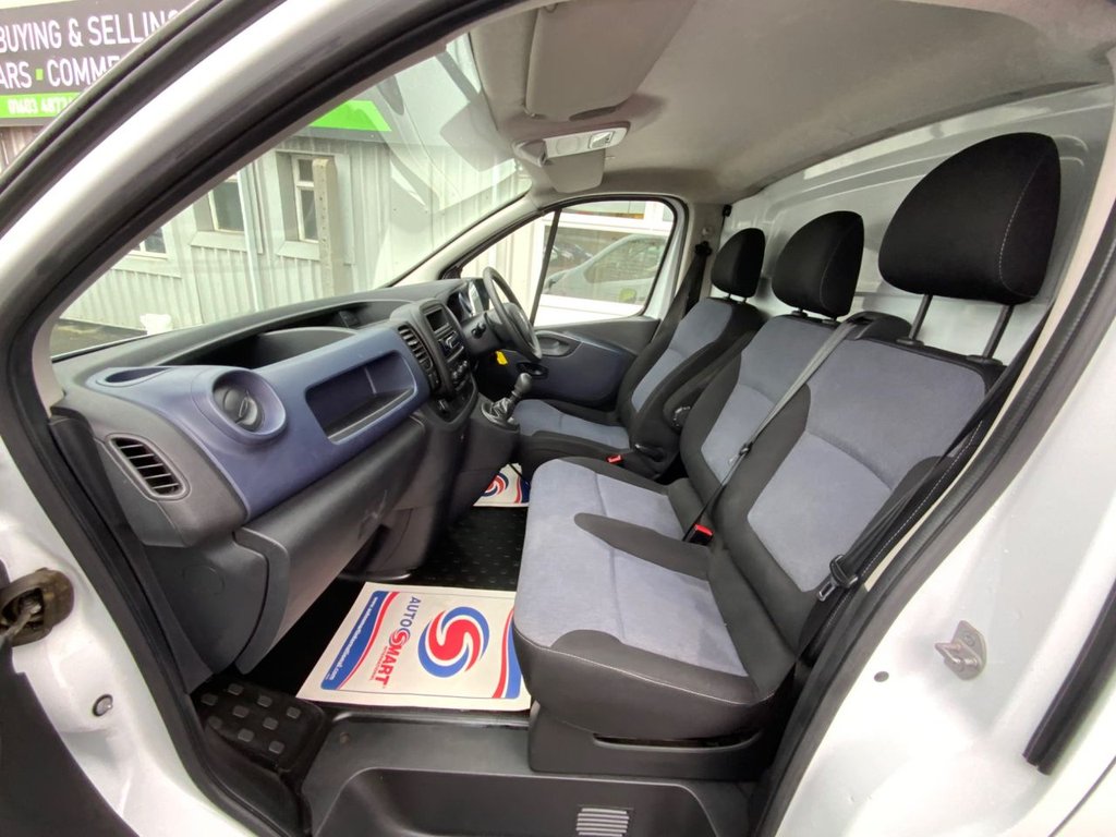 Used Vauxhall Vivaro 2017 for sale - 77302178: Photo 27