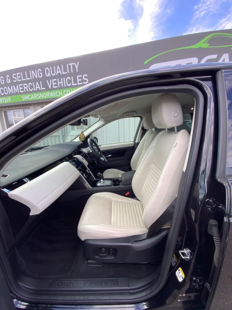 Used Land Rover Discovery Sport 2019 for sale - 78017818: Photo 32