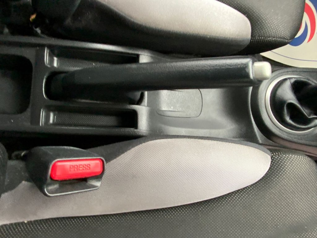 Used Honda Jazz 2014 for sale - 76396073: Photo 30