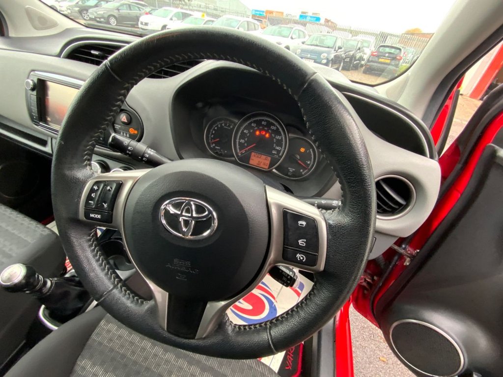 Used Toyota Yaris 2016 for sale - 76396258: Photo 22