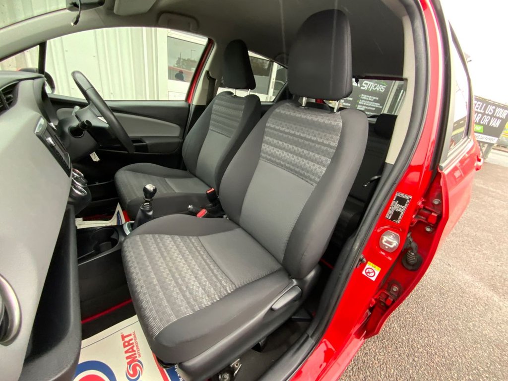 Used Toyota Yaris 2016 for sale - 76396258: Photo 32