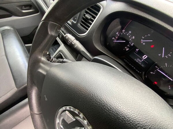 Used Vauxhall Vivaro 2021 for sale - 75221150: Photo 19