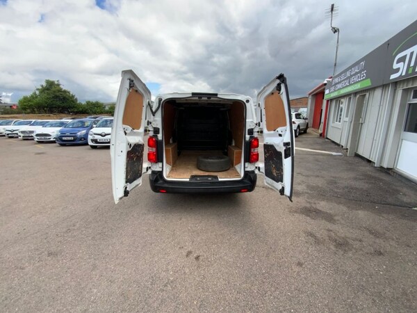Used Vauxhall Vivaro 2021 for sale - 75221150: Photo 22