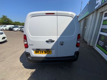 Used Vauxhall Combo 2024 for sale - 79210334: Photo