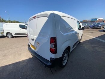 Used Vauxhall Combo 2024 for sale - 79210334: Photo