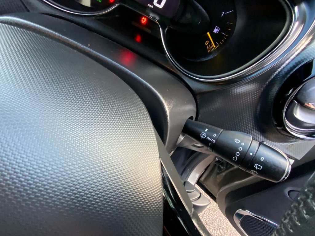 Used Renault Captur 2015 for sale - 76617492: Photo 17