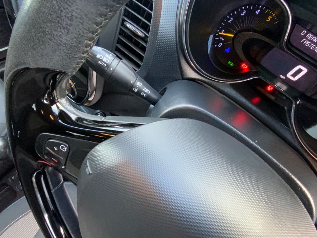 Used Renault Captur 2015 for sale - 76617492: Photo 26