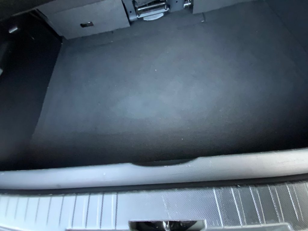 Used Renault Captur 2015 for sale - 76617492: Photo 32