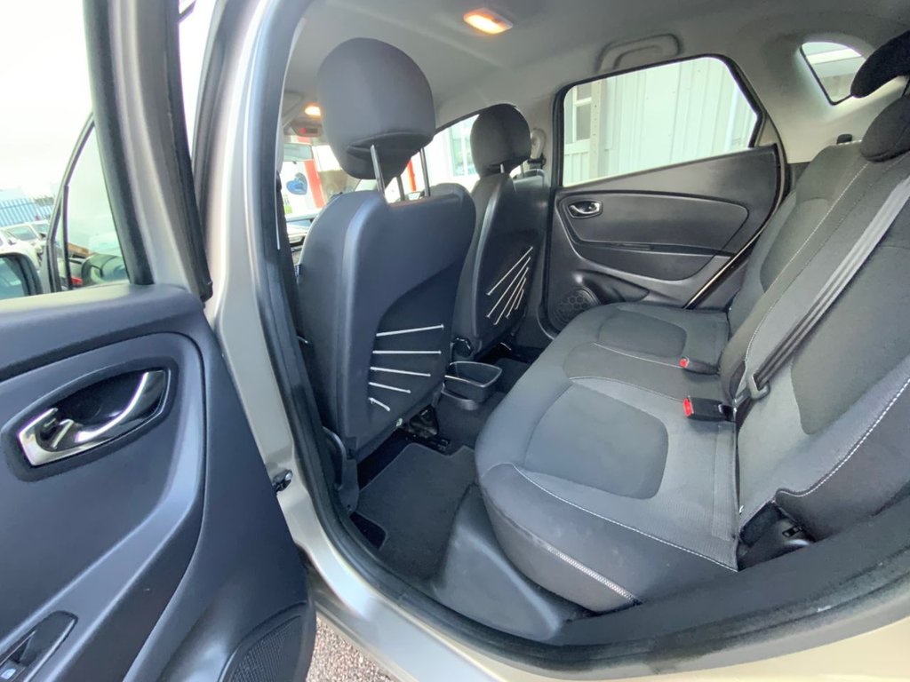 Used Renault Captur 2015 for sale - 76617492: Photo 38