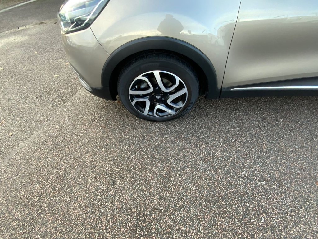 Used Renault Captur 2015 for sale - 76617492: Photo 43