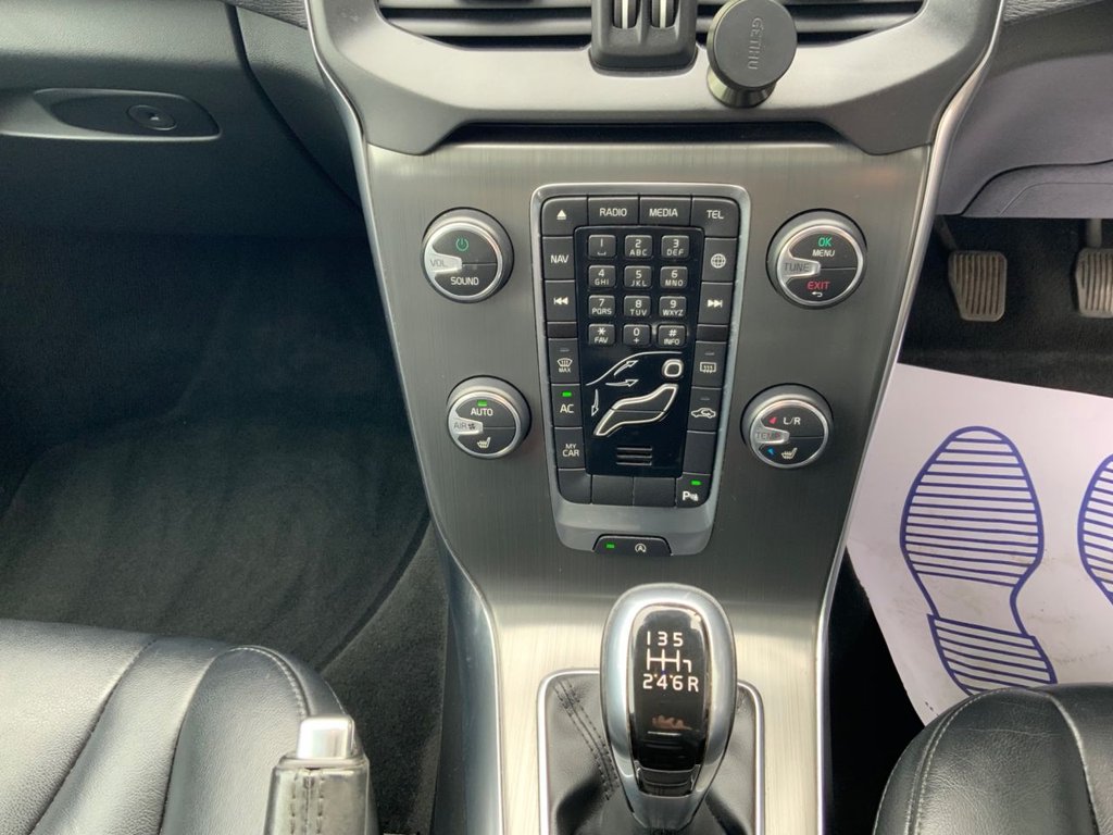 Used Volvo V40 2016 for sale - 78003081: Photo 39