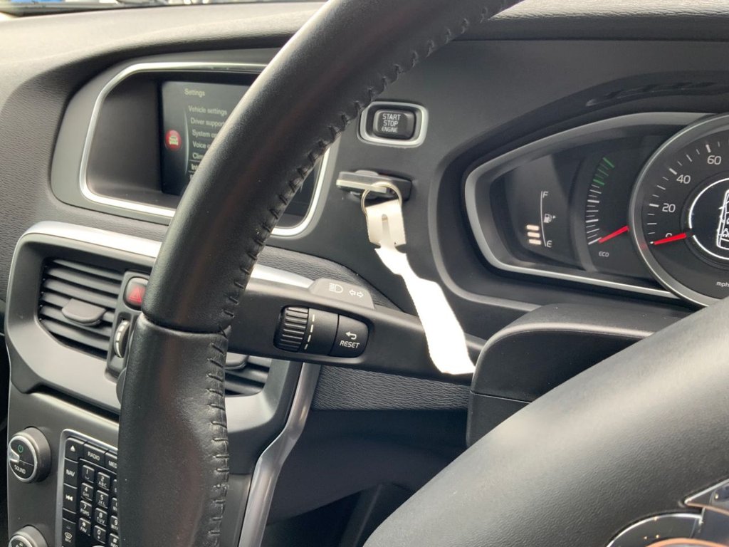 Used Volvo V40 2016 for sale - 78003081: Photo 42