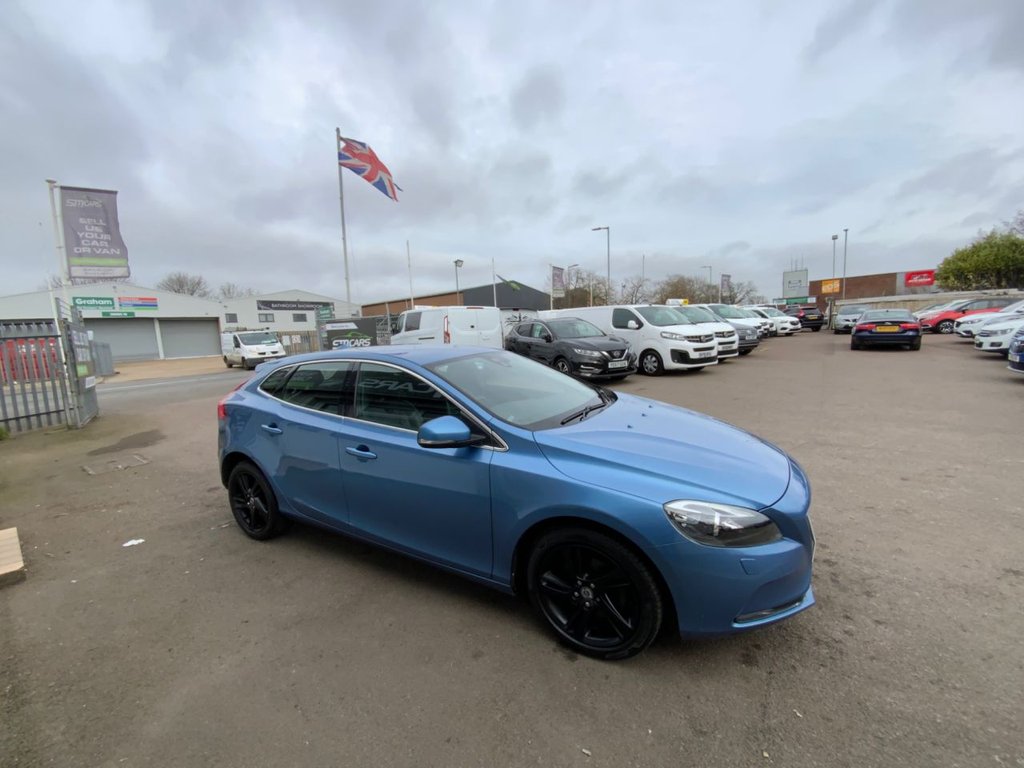 Used Volvo V40 2016 for sale - 78003081: Photo 9
