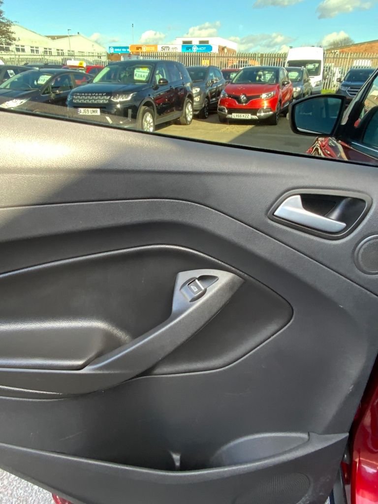 Used Ford Kuga 2015 for sale - 78030592: Photo 29