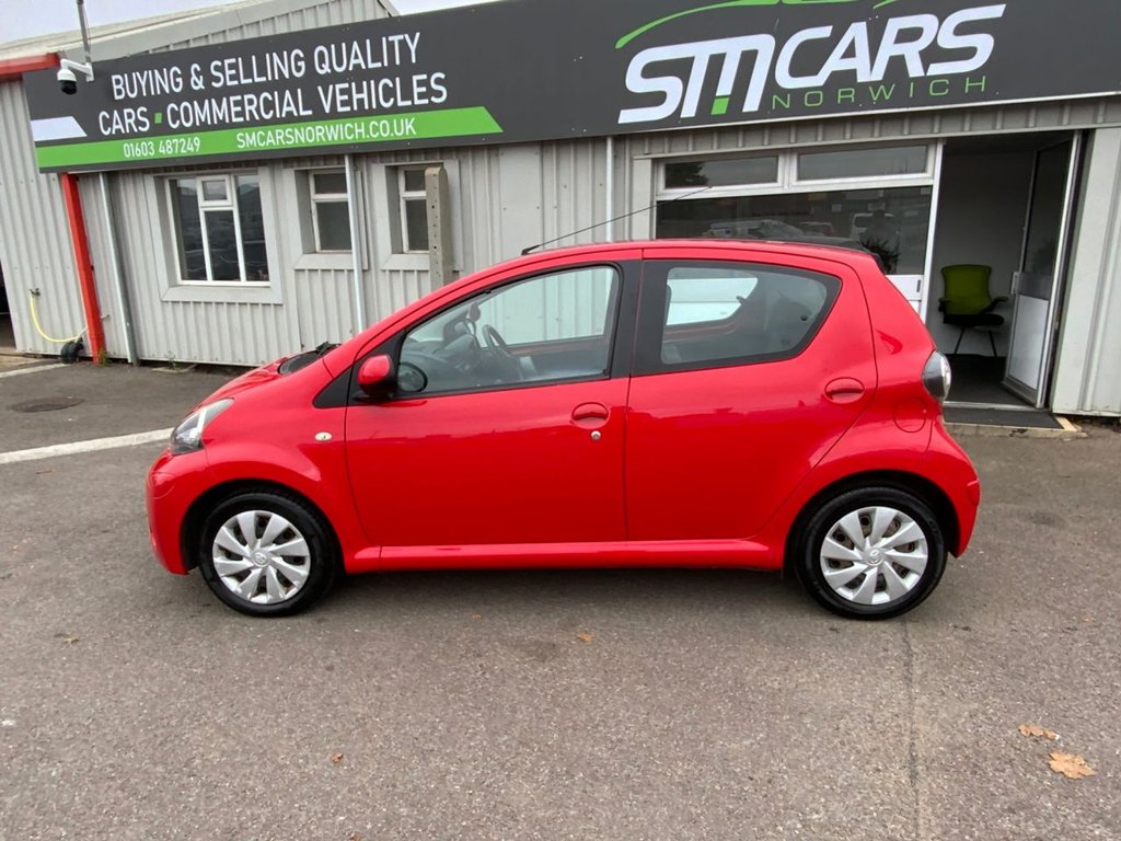 Used Toyota AYGO 2013 for sale - 76235812: Photo 12