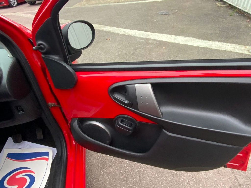 Used Toyota AYGO 2013 for sale - 76235812: Photo 15