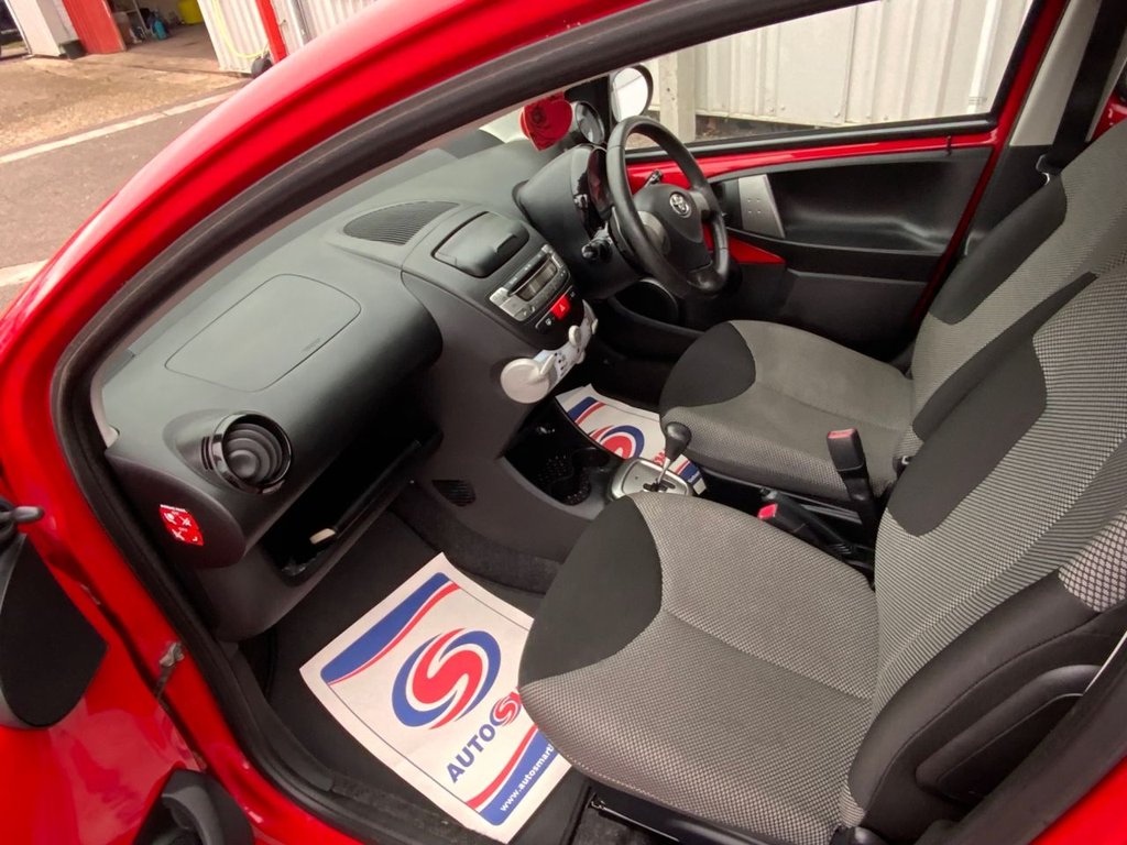 Used Toyota AYGO 2013 for sale - 76235812: Photo 20