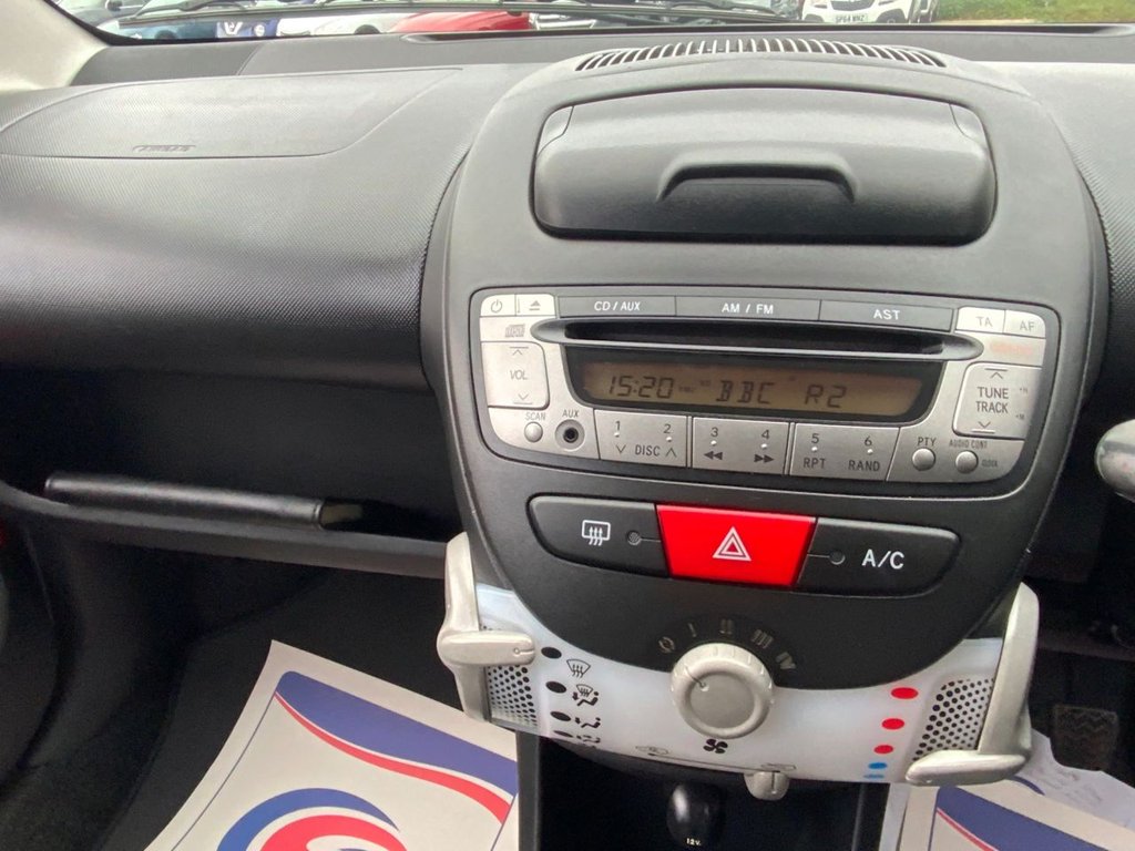 Used Toyota AYGO 2013 for sale - 76235812: Photo 26