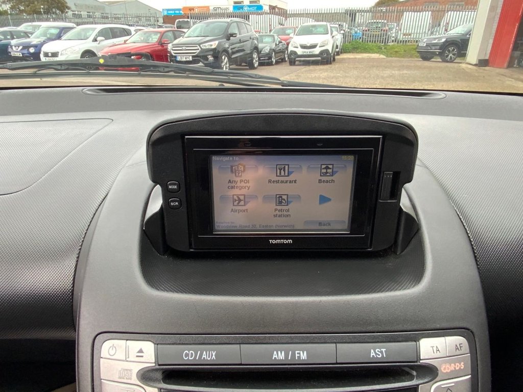 Used Toyota AYGO 2013 for sale - 76235812: Photo 29