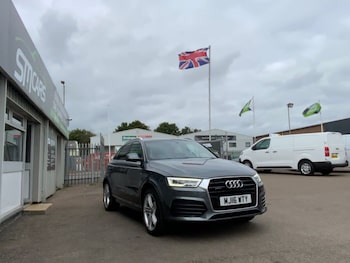 Audi - Q3