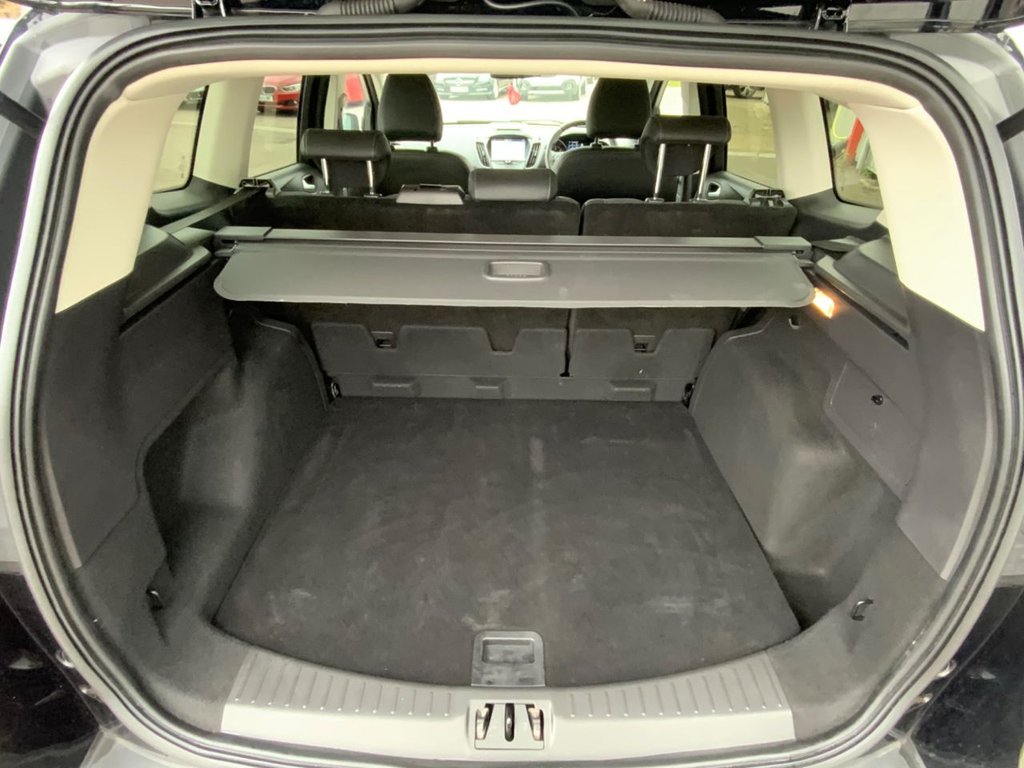 Used Ford Kuga 2017 for sale - 76256491: Photo 12