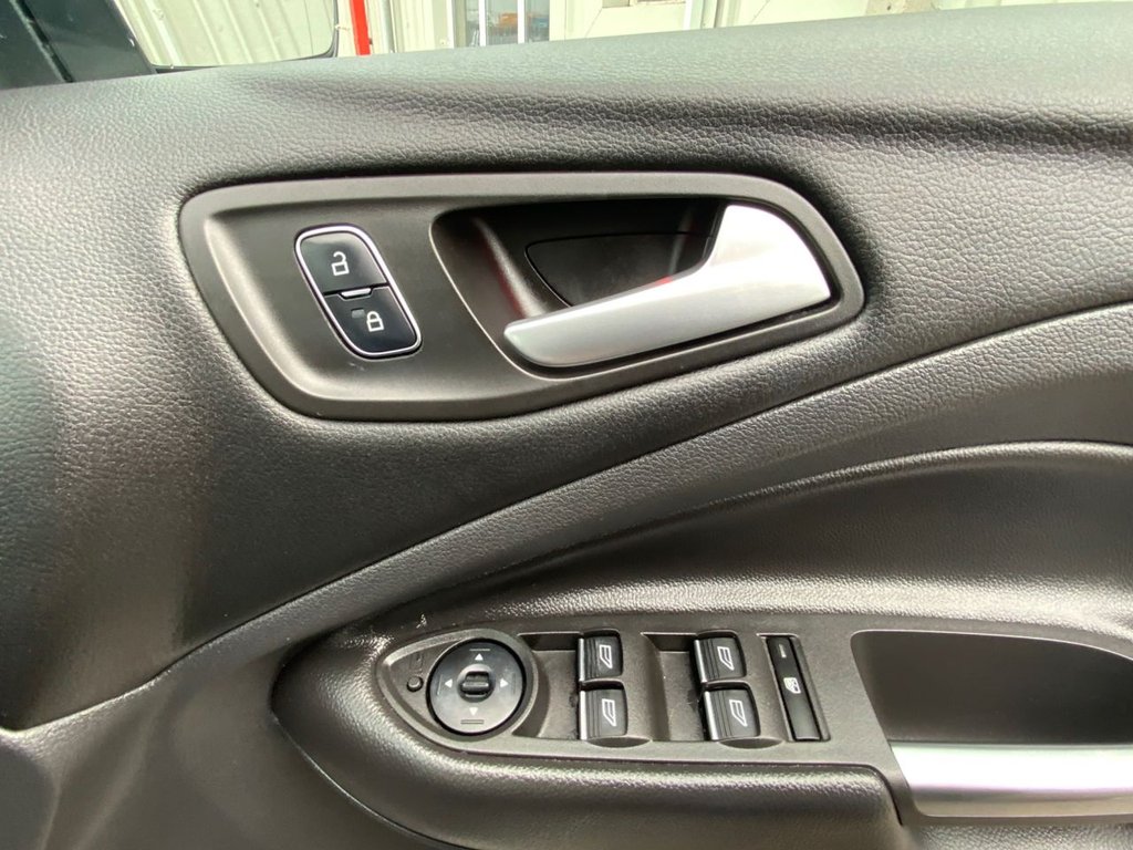 Used Ford Kuga 2017 for sale - 76256491: Photo 38