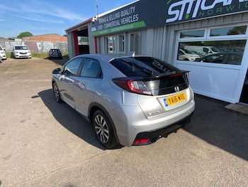 Used Honda Civic 2016 for sale - 78672799: Photo