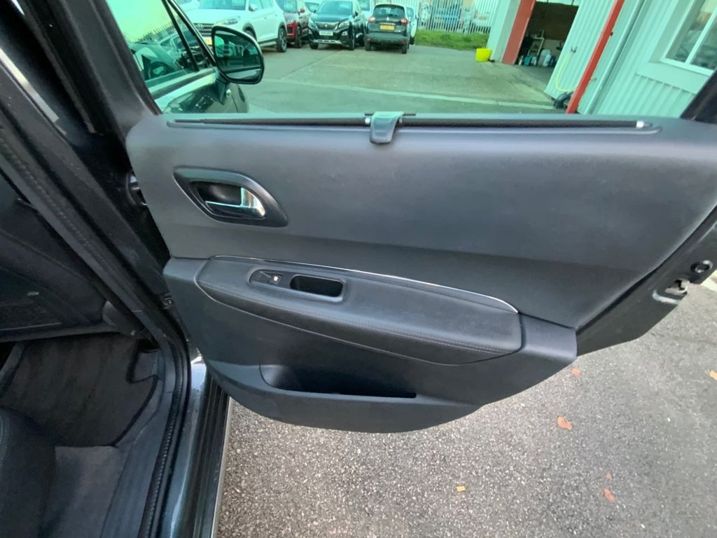 Used Peugeot 3008 2016 for sale - 76396273: Photo 27