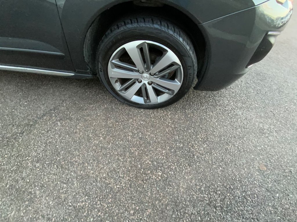 Used Peugeot 3008 2016 for sale - 76396273: Photo 41
