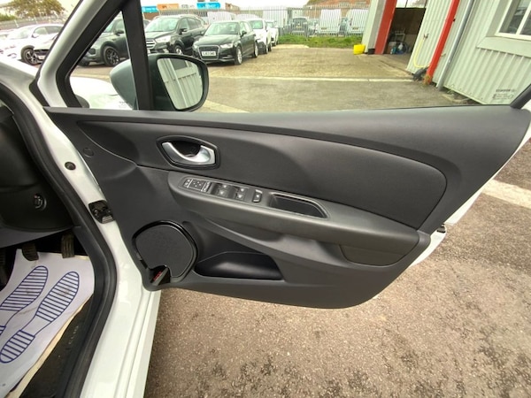 Used Renault Clio 2019 for sale - 74844344: Photo 12