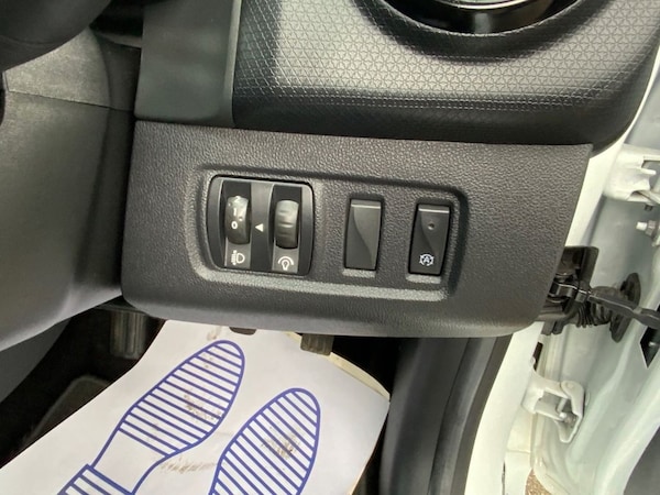 Used Renault Clio 2019 for sale - 74844344: Photo 22