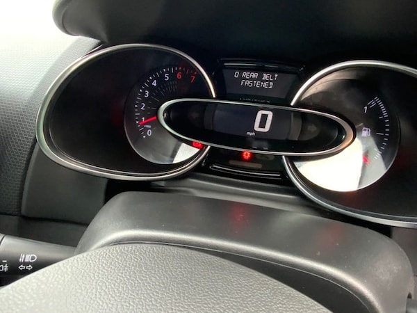 Used Renault Clio 2019 for sale - 74844344: Photo 23