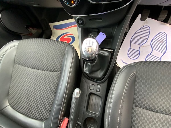 Used Renault Clio 2019 for sale - 74844344: Photo 29
