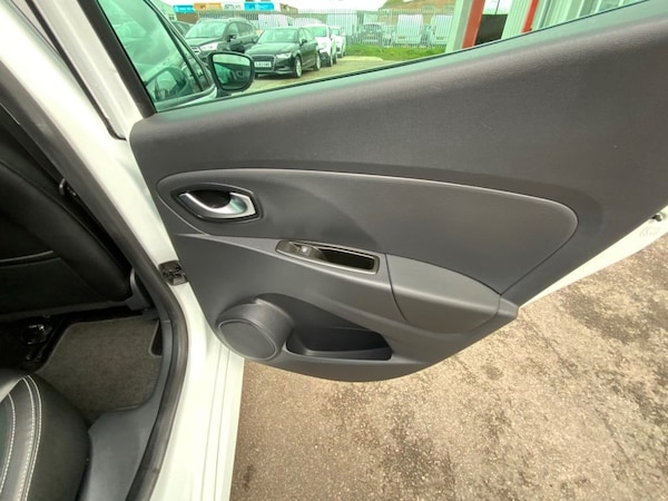 Used Renault Clio 2019 for sale - 74844344: Photo 34