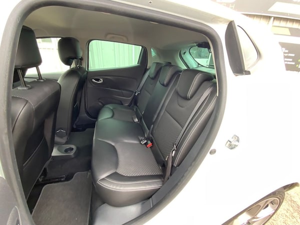Used Renault Clio 2019 for sale - 74844344: Photo 38