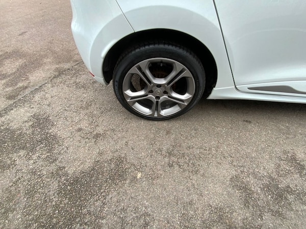 Used Renault Clio 2019 for sale - 74844344: Photo 40
