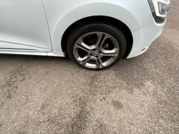 Used Renault Clio 2019 for sale - 74844344: Photo 41