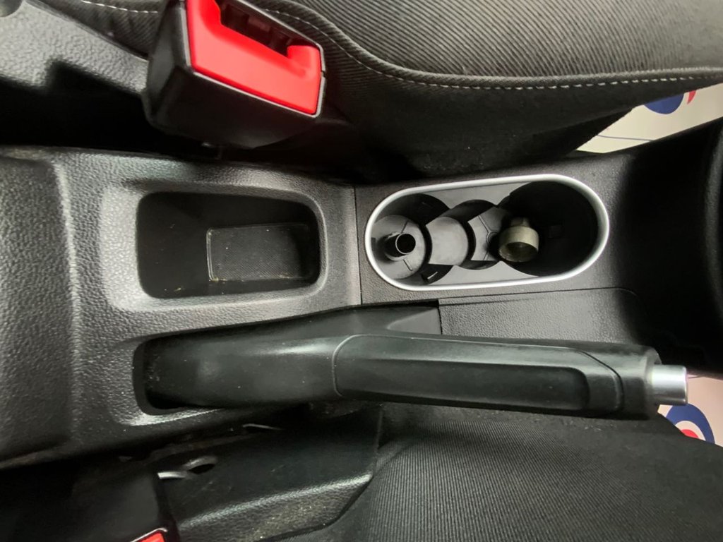 Used Ford B-MAX 2016 for sale - 76962022: Photo 24