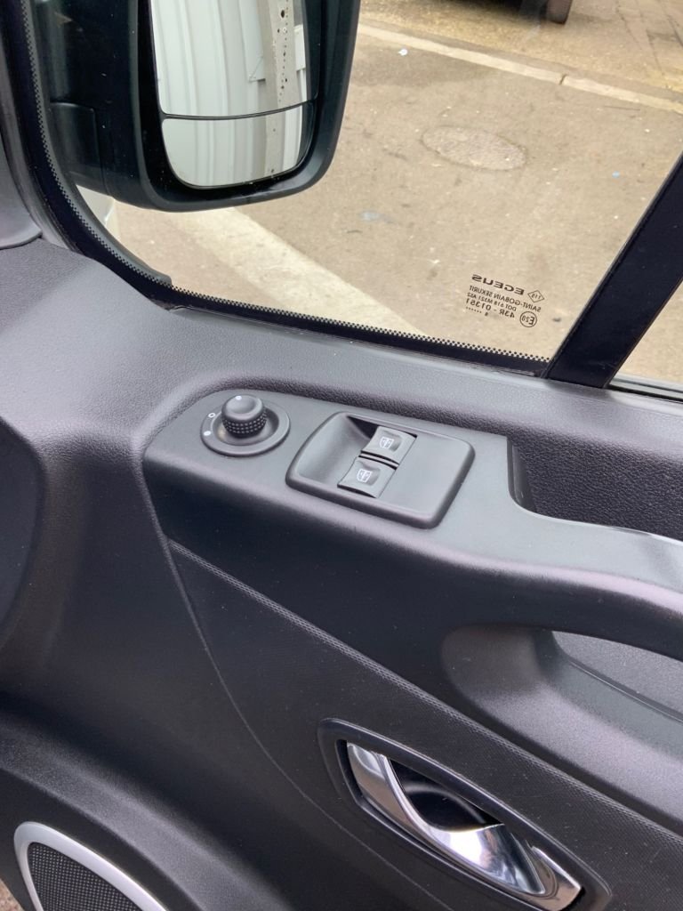 Used Vauxhall Vivaro 2018 for sale - 78003087: Photo 15