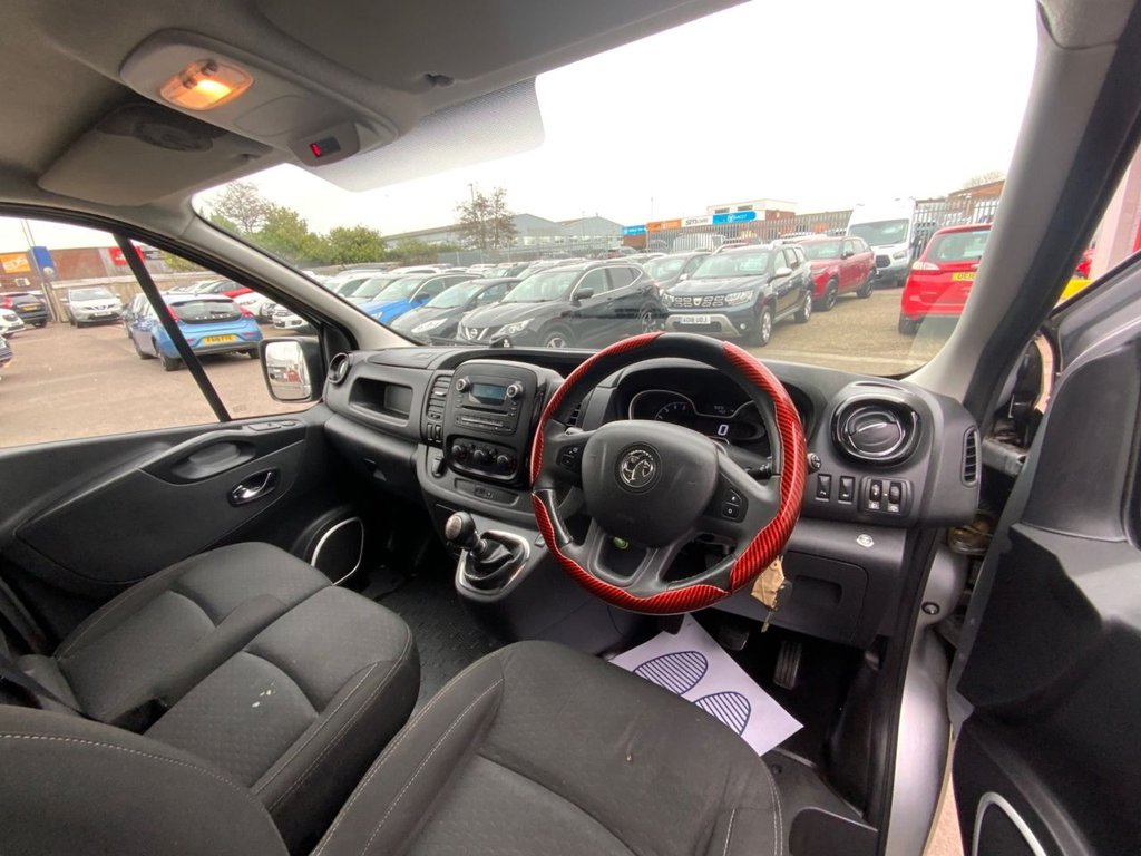 Used Vauxhall Vivaro 2018 for sale - 78003087: Photo 2