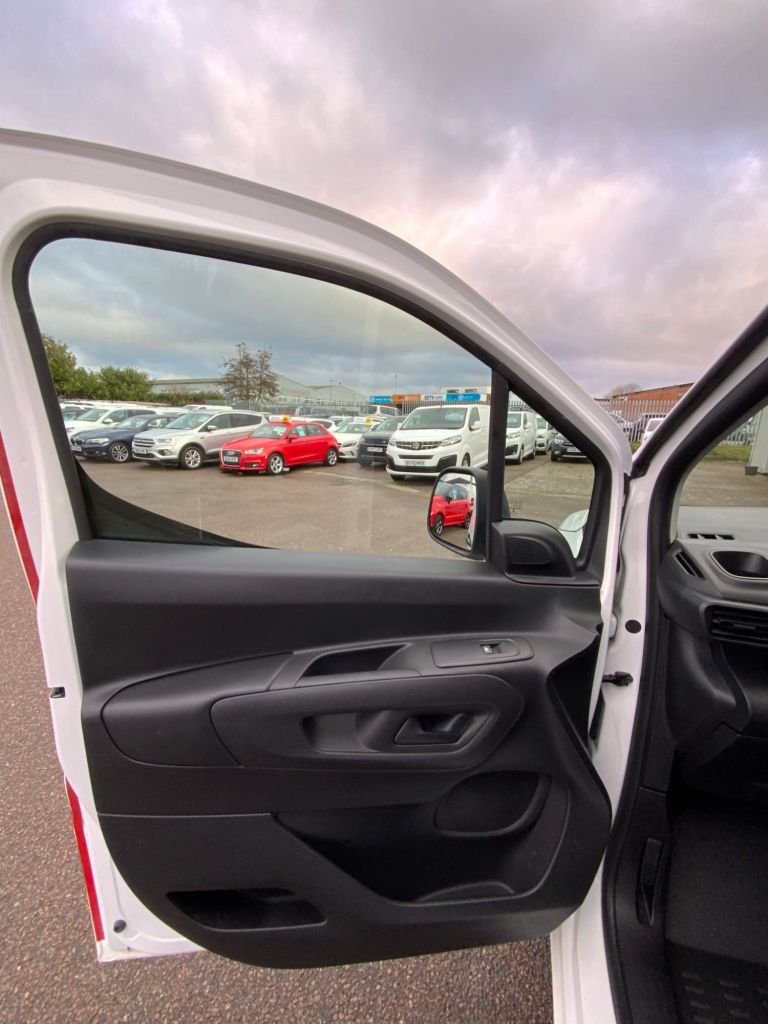 Used Peugeot Partner 2019 for sale - 77263473: Photo 17